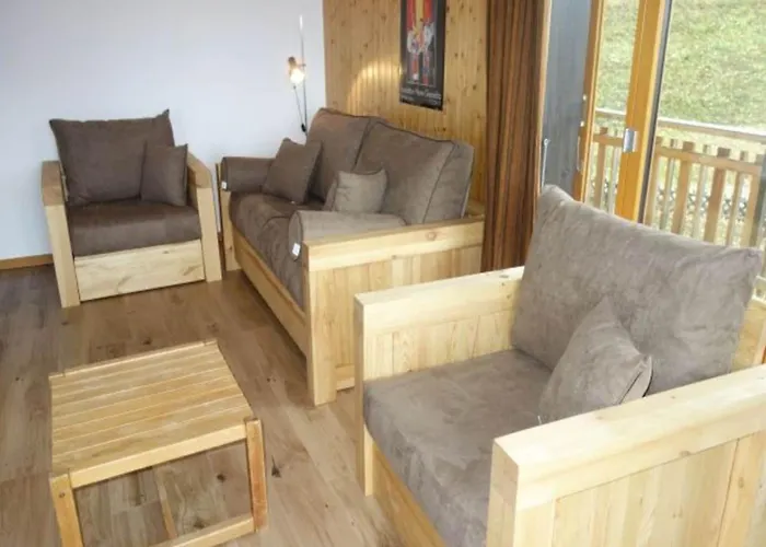 In Valais Near Cable Car 维松纳