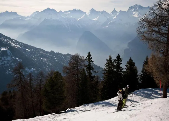 بيت للعطل In Valais Near Cable Car *